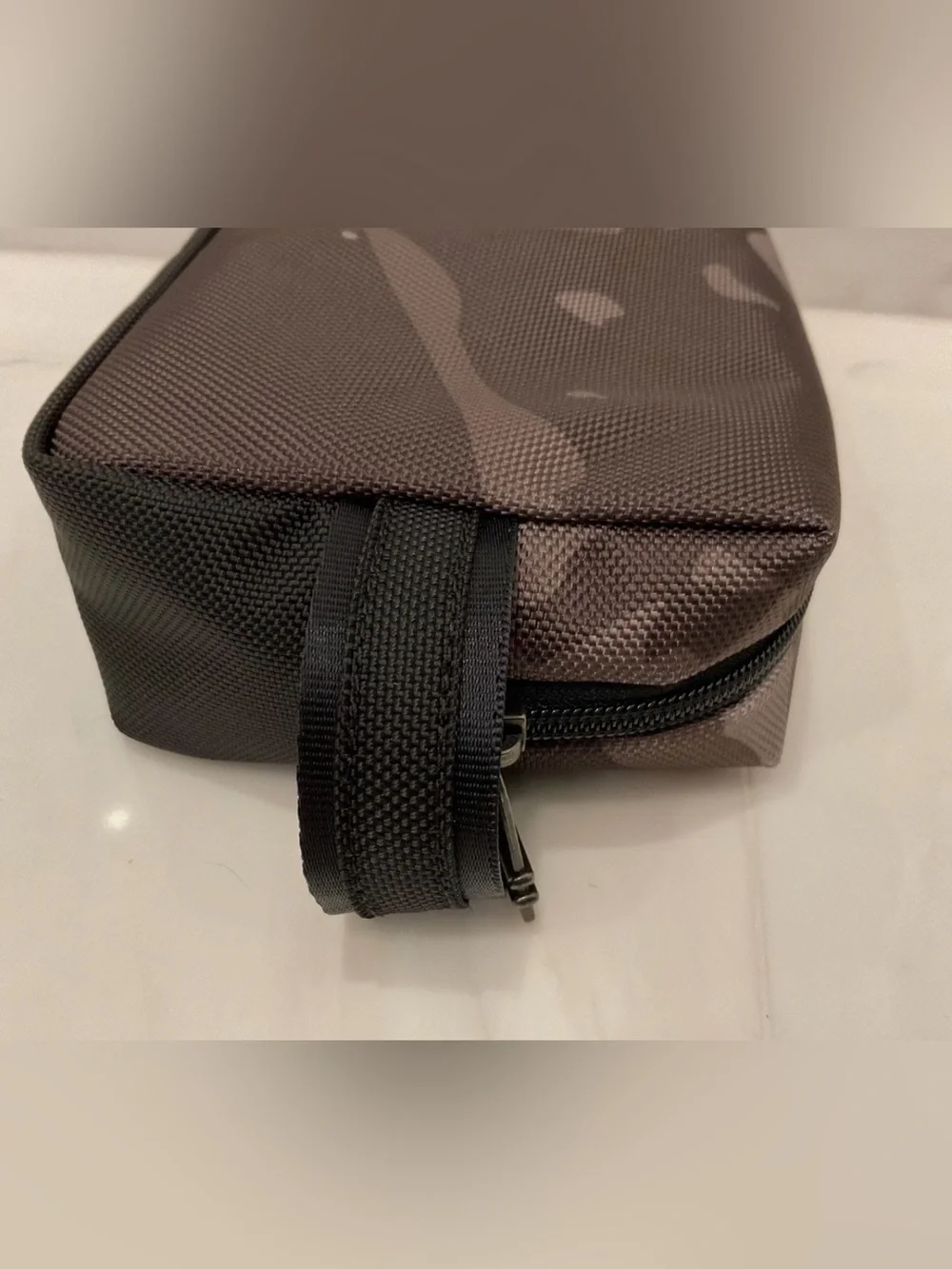 NEW TUMI Ballistic Nylon Zippered MEDIUM KIT Pouch Cosmetic Bag - CITY CAMO